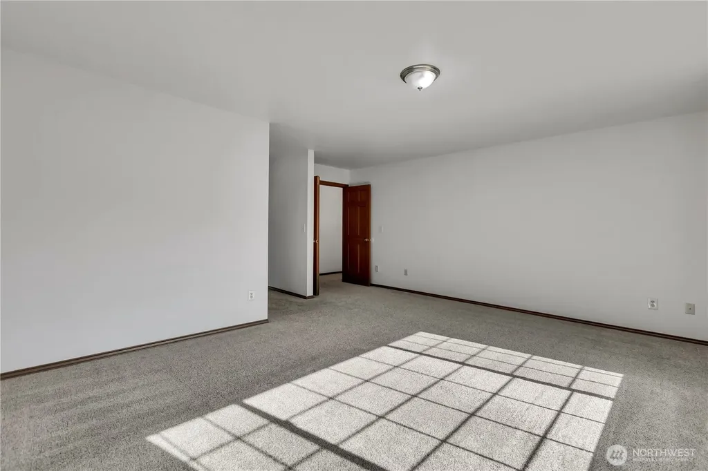 16506 88th Avenue Ct E Puyallup WA 98375