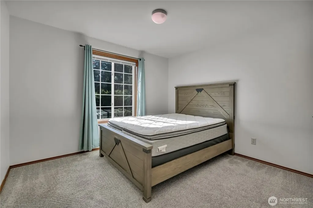 16506 88th Avenue Ct E Puyallup WA 98375