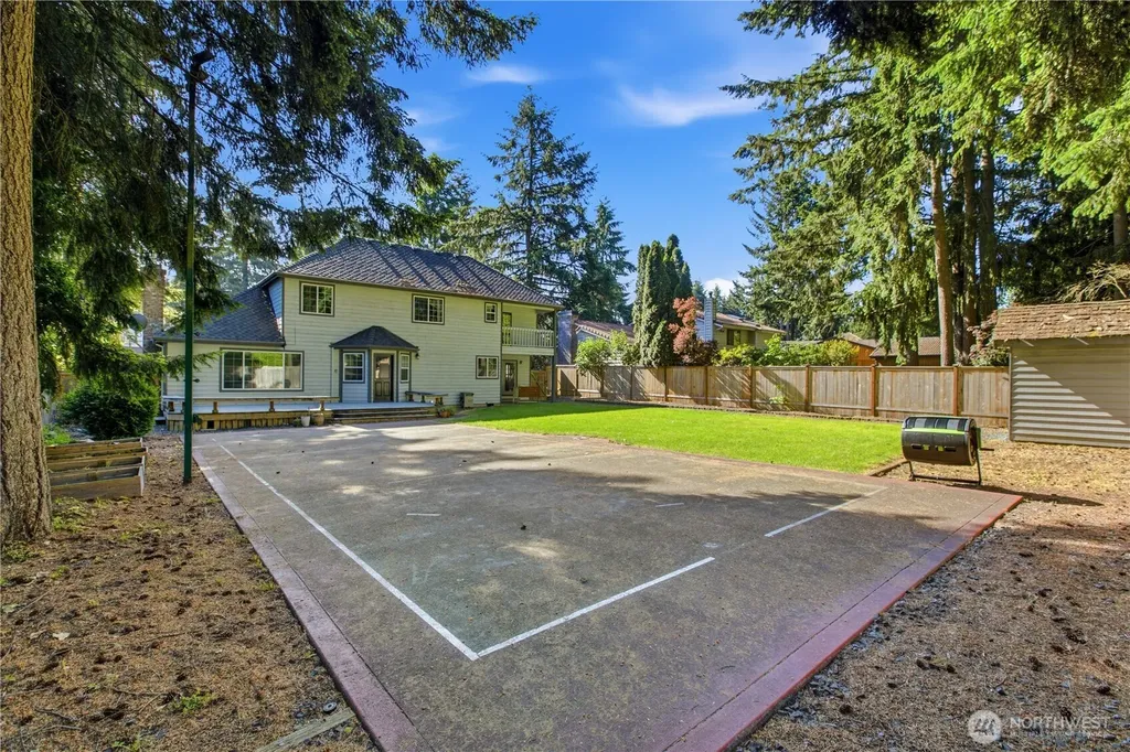 16506 88th Avenue Ct E Puyallup WA 98375