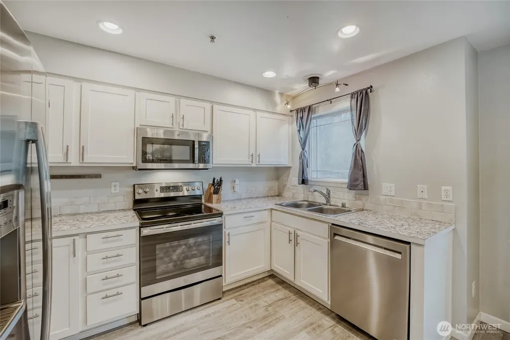 17625 79th Avenue Ct E Puyallup WA 98375
