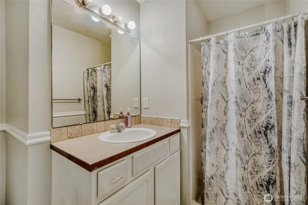 17625 79th Avenue Ct E Puyallup WA 98375