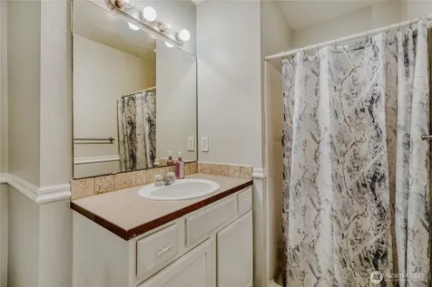 17625 79th Avenue Ct E Puyallup WA 98375