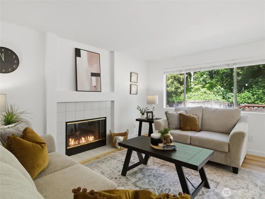 3803 Crystal Ridge Drive SE Puyallup WA 98372