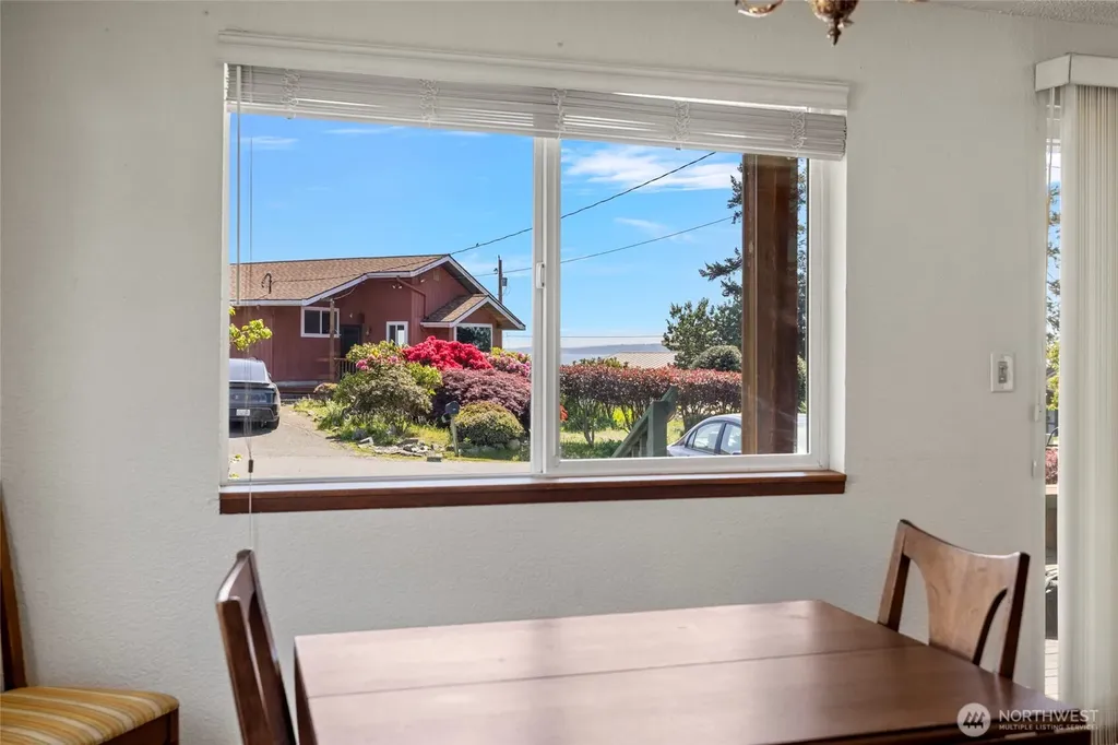 977 Moonraker Drive Freeland WA 98249