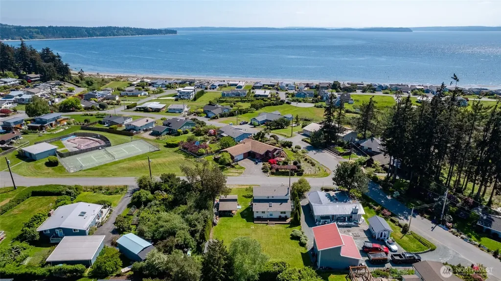 977 Moonraker Drive Freeland WA 98249