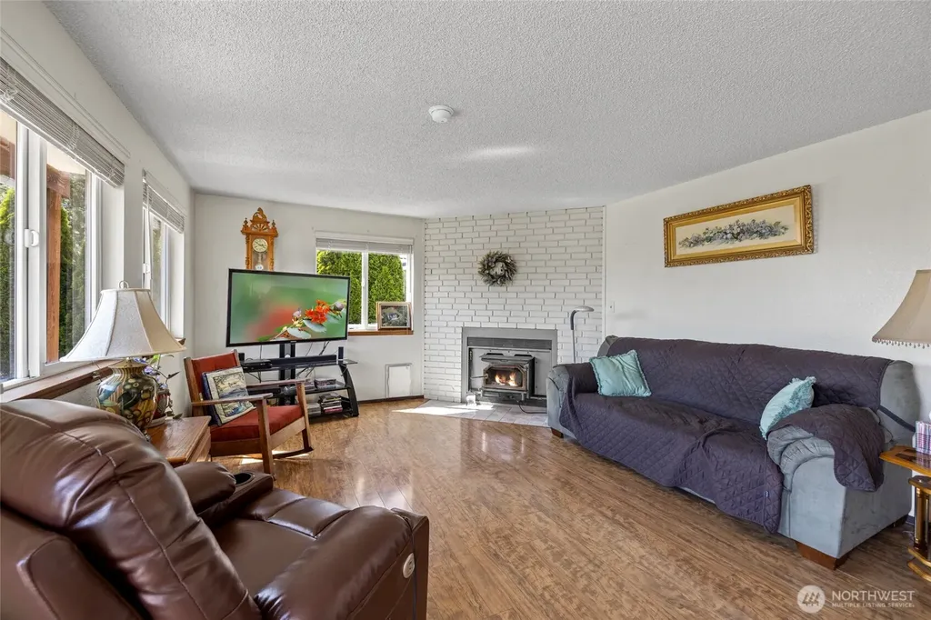 977 Moonraker Drive Freeland WA 98249