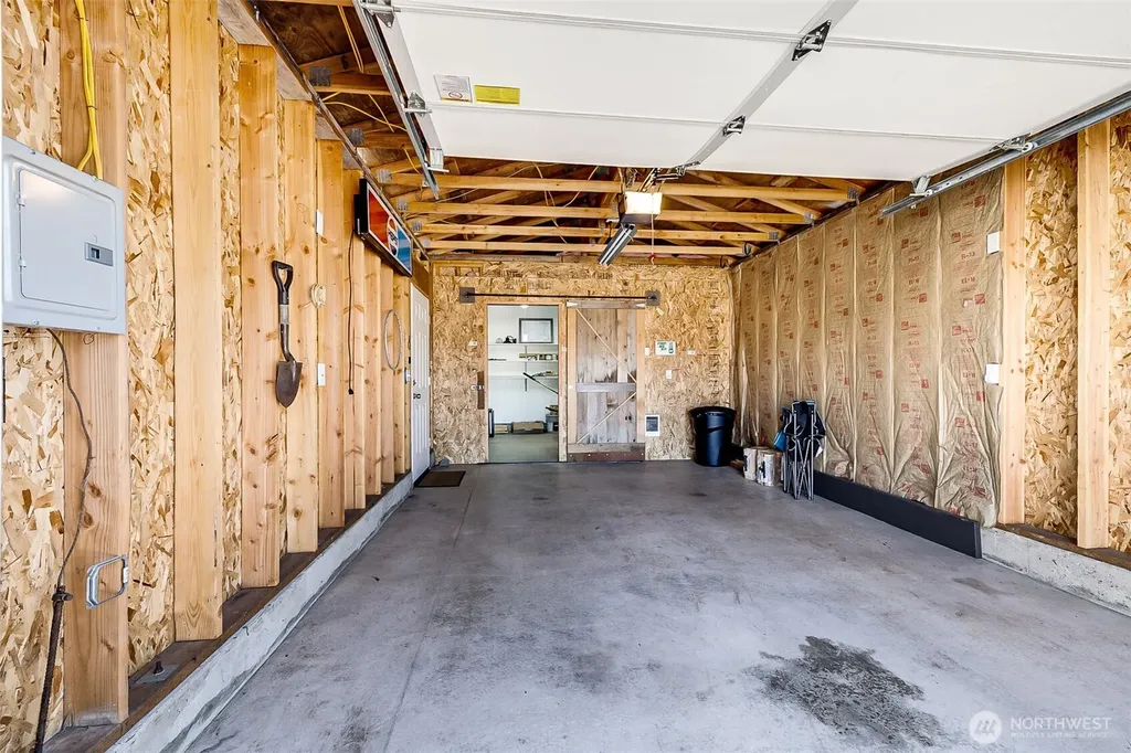 1210 32nd Street Seaview WA 98644