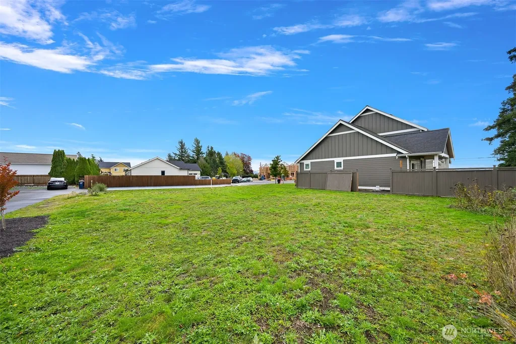 1319 Bradley Court Lynden WA 98264
