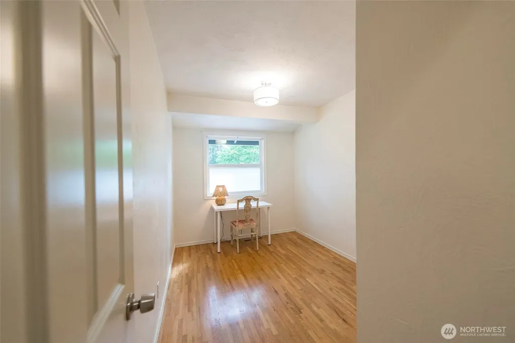 4823 66th Avenue W University Place WA 98467