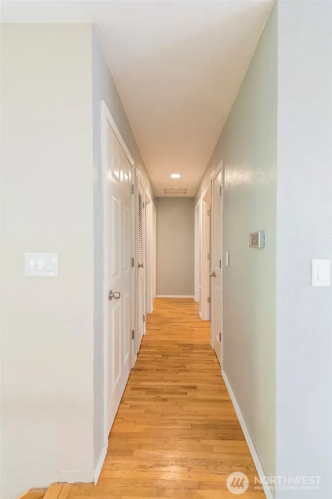 4823 66th Avenue W University Place WA 98467