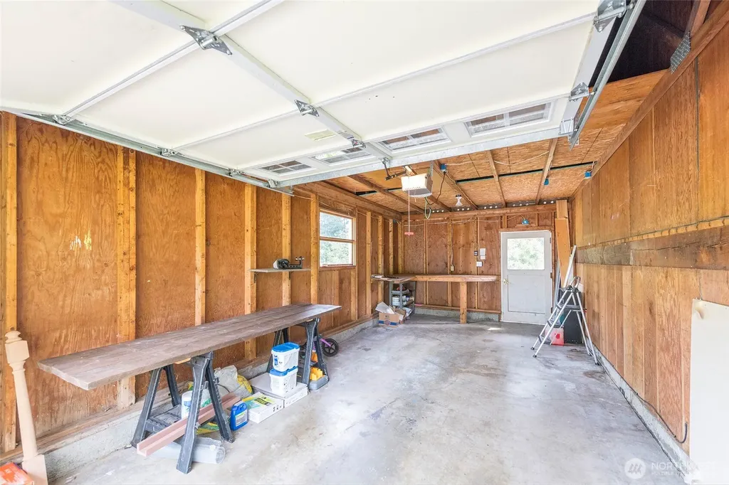 4823 66th Avenue W University Place WA 98467