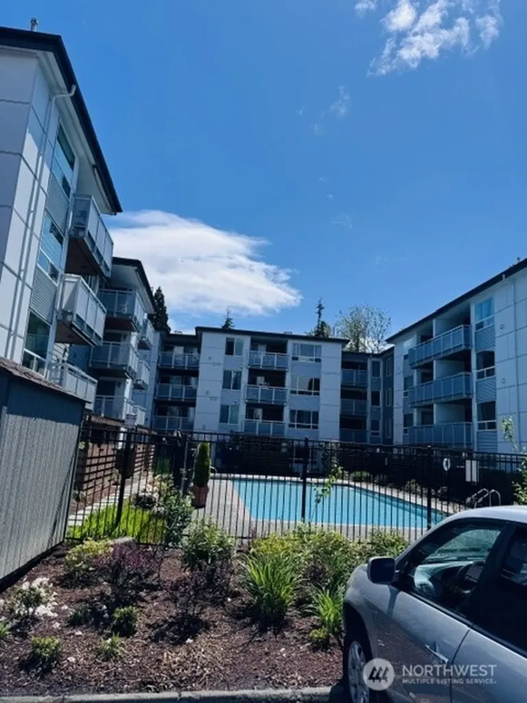 10501 8th Avenue NE Seattle WA 98125
