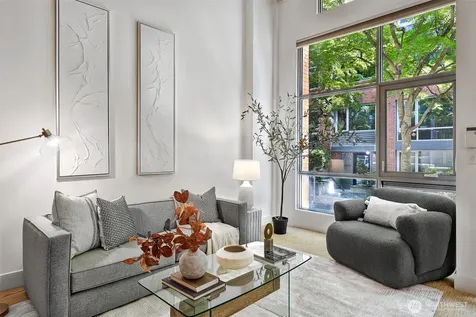 530 Broadway E Seattle WA 98102