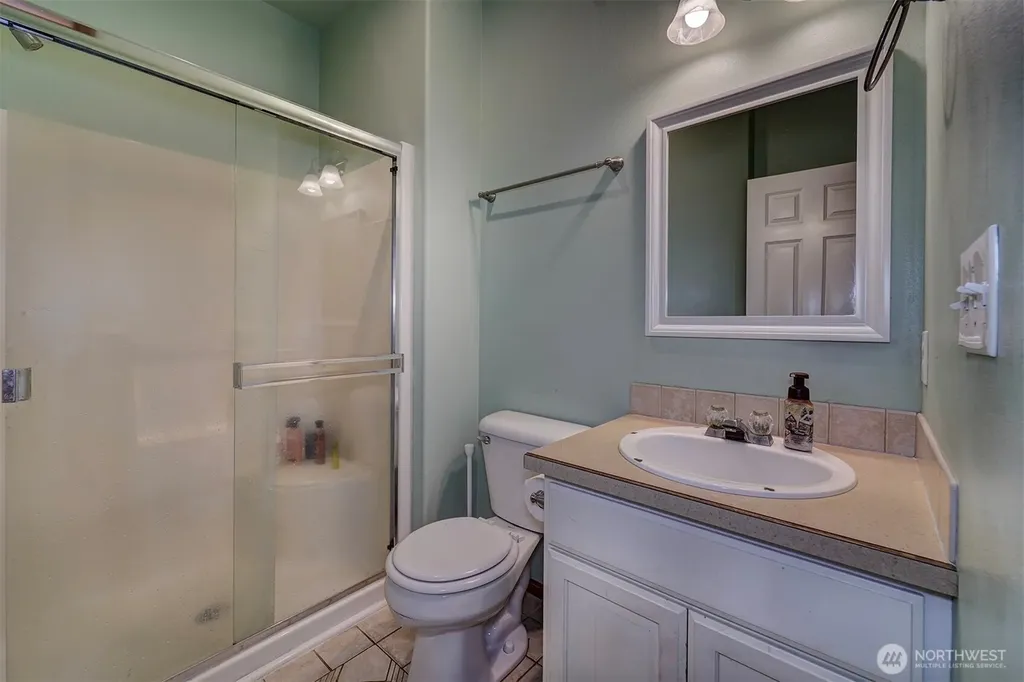 10648 NE Kingston Meadow Circle Kingston WA 98346