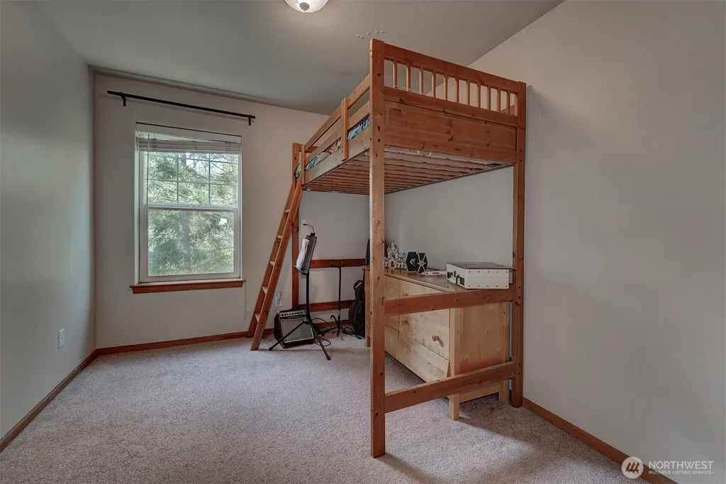 10648 NE Kingston Meadow Circle Kingston WA 98346