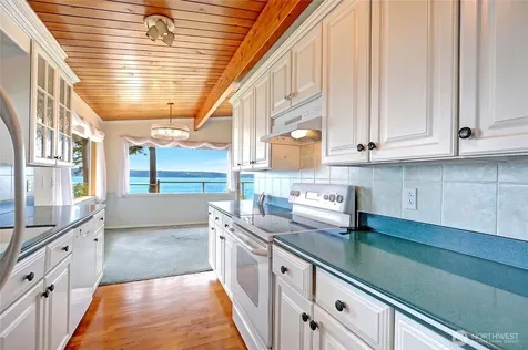 1246 SW Camano Drive Camano Island WA 98282