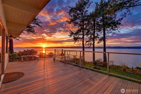 1246 SW Camano Drive Camano Island WA 98282