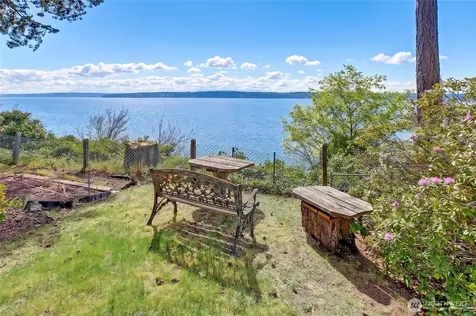 1246 SW Camano Drive Camano Island WA 98282