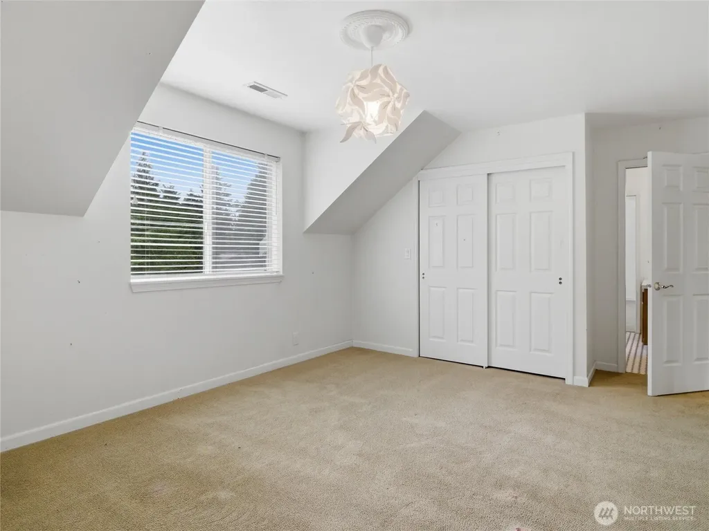 9406 29th Street Ct E Edgewood WA 98371