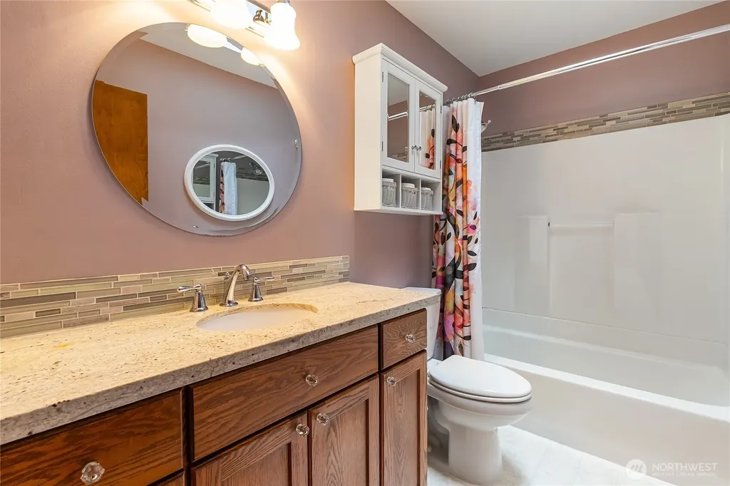 3811 Lakeway Drive Bellingham WA 98229