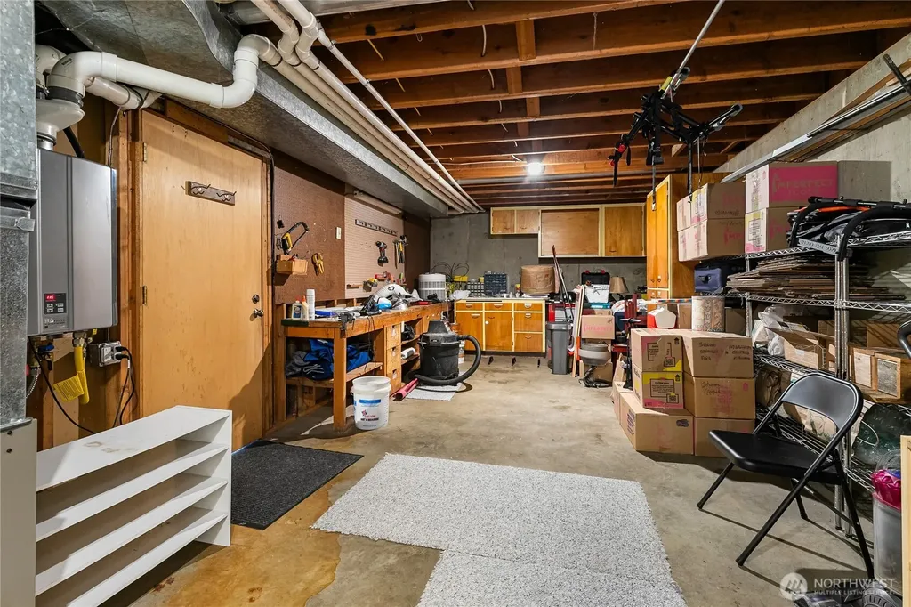 3811 Lakeway Drive Bellingham WA 98229
