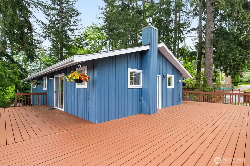 3811 Lakeway Drive Bellingham WA 98229