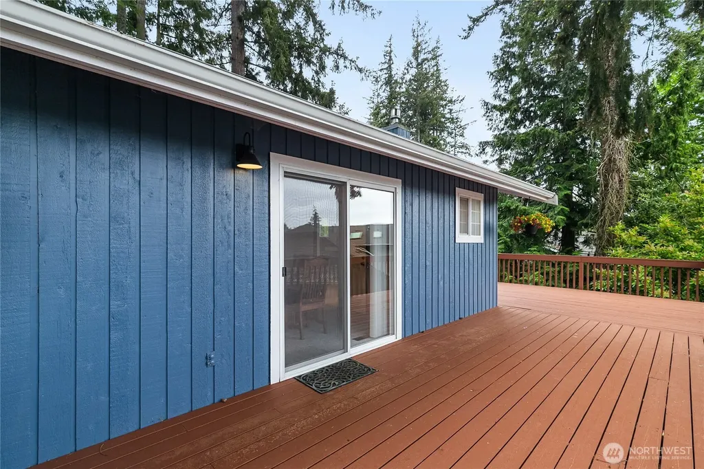 3811 Lakeway Drive Bellingham WA 98229