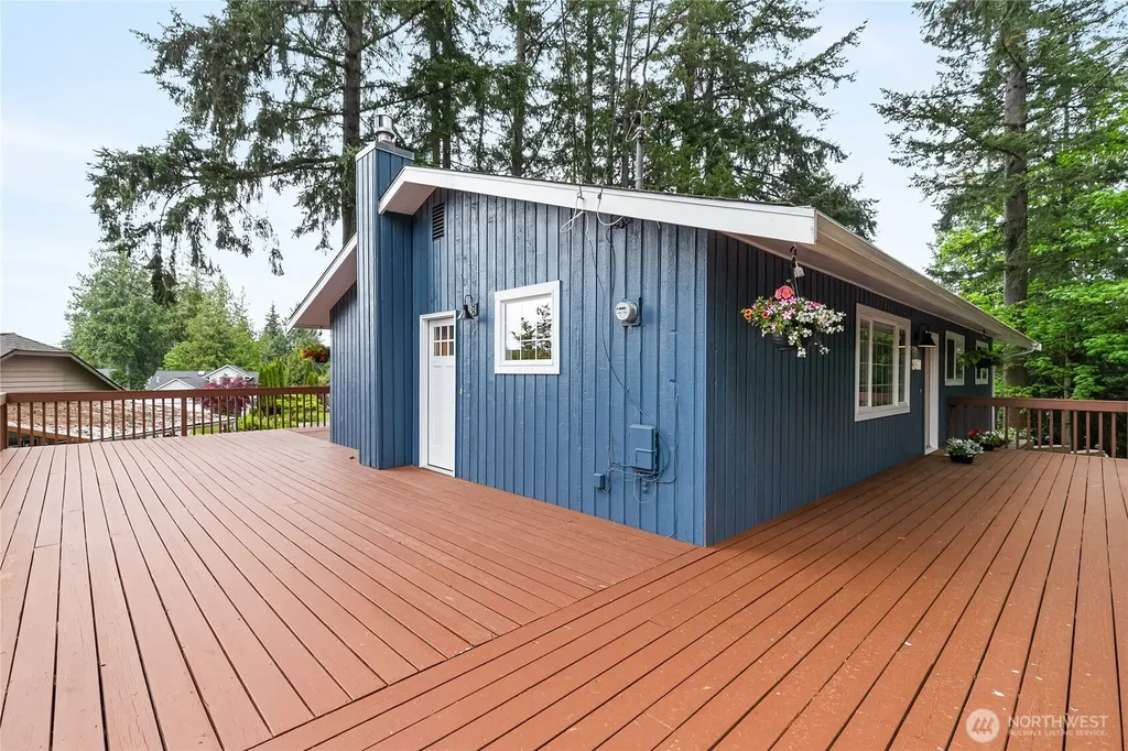 3811 Lakeway Drive Bellingham WA 98229