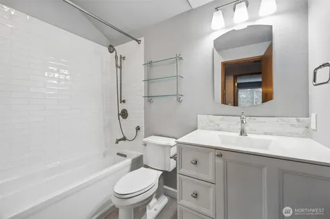 24324 SE 41st Lane Issaquah WA 98029