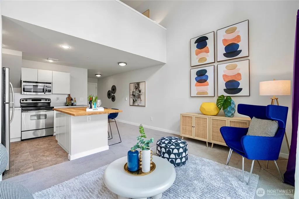 2415 2nd Avenue Seattle WA 98121
