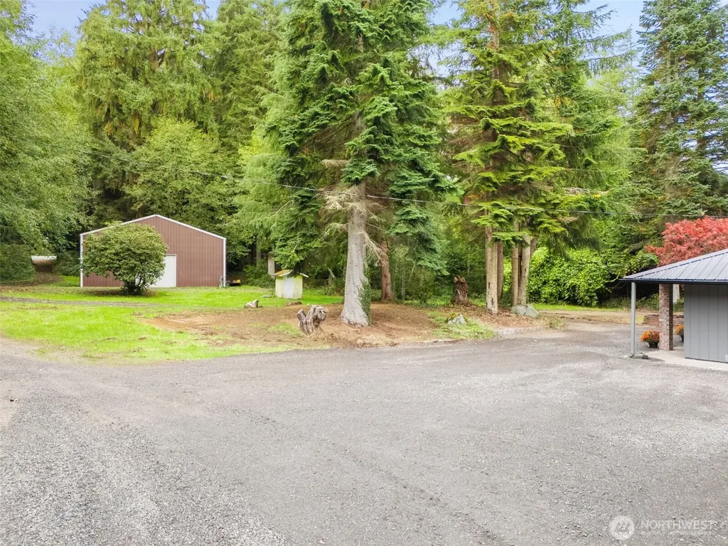 27582 State Highway 104 NE Kingston WA 98346
