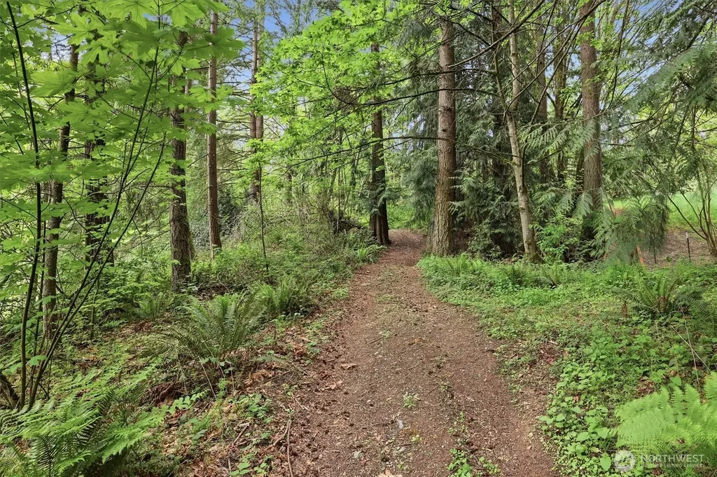 1815 Sunday Lake Road Stanwood WA 98292