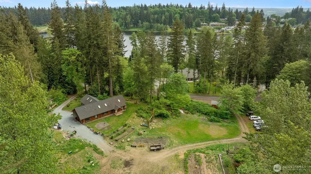 1815 Sunday Lake Road Stanwood WA 98292