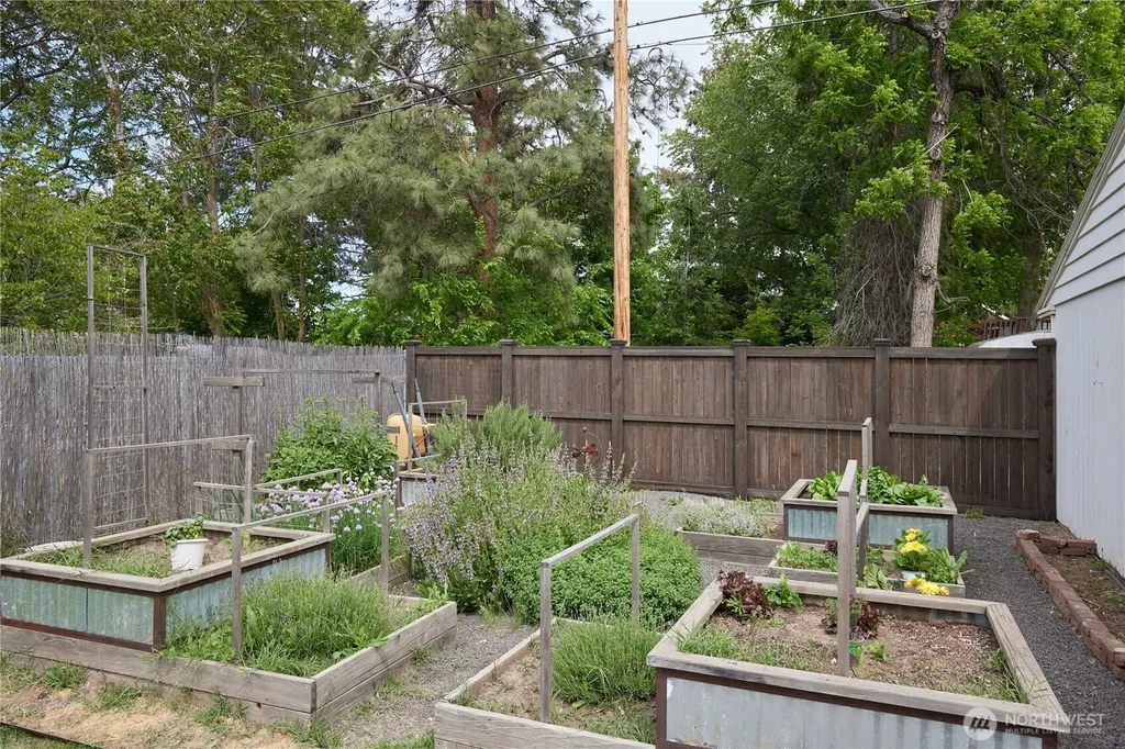 1459 Jackson Street Walla Walla WA 99362