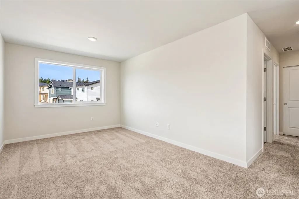 2043 NE Norseman Way Poulsbo WA 98370