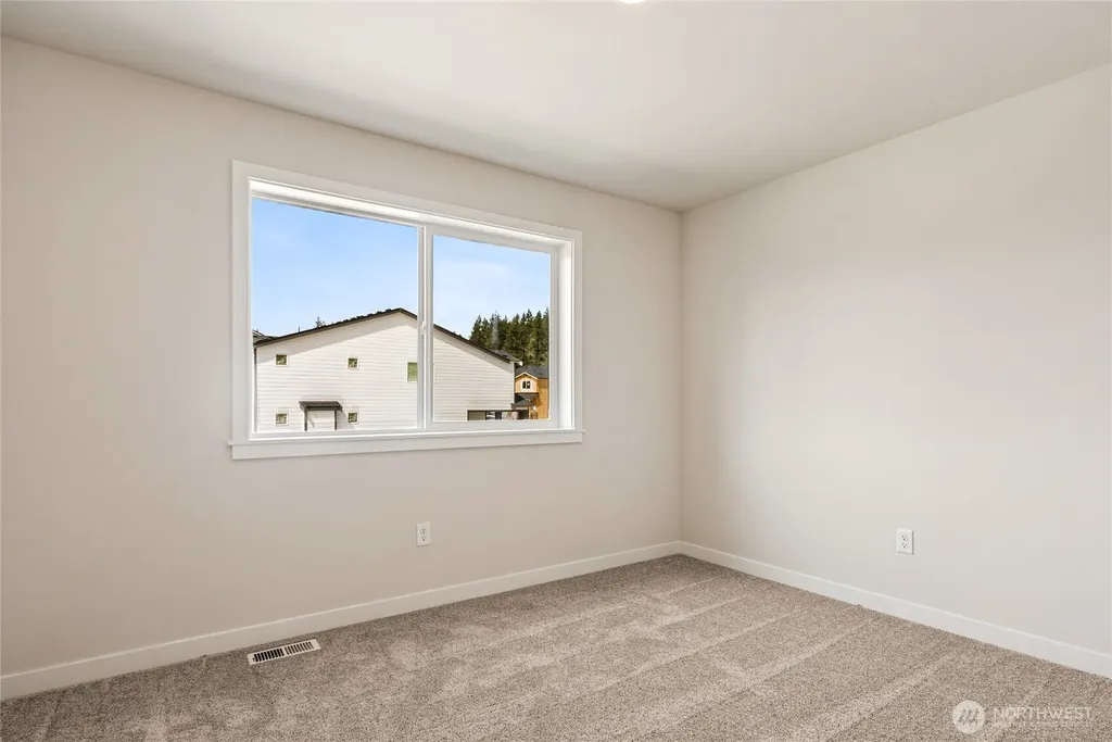 2043 NE Norseman Way Poulsbo WA 98370