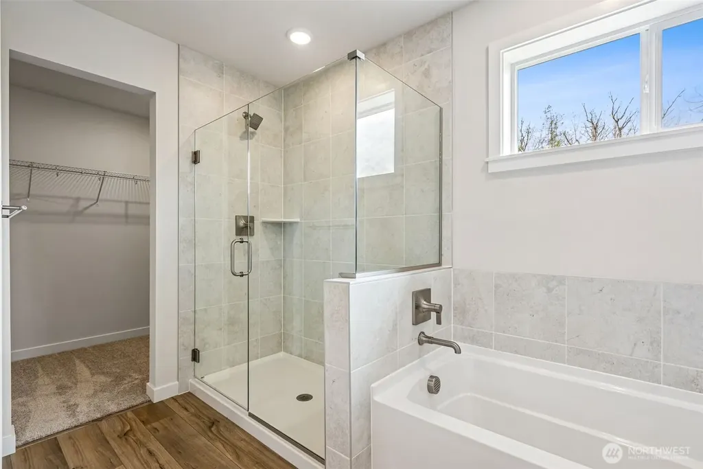 2043 NE Norseman Way Poulsbo WA 98370