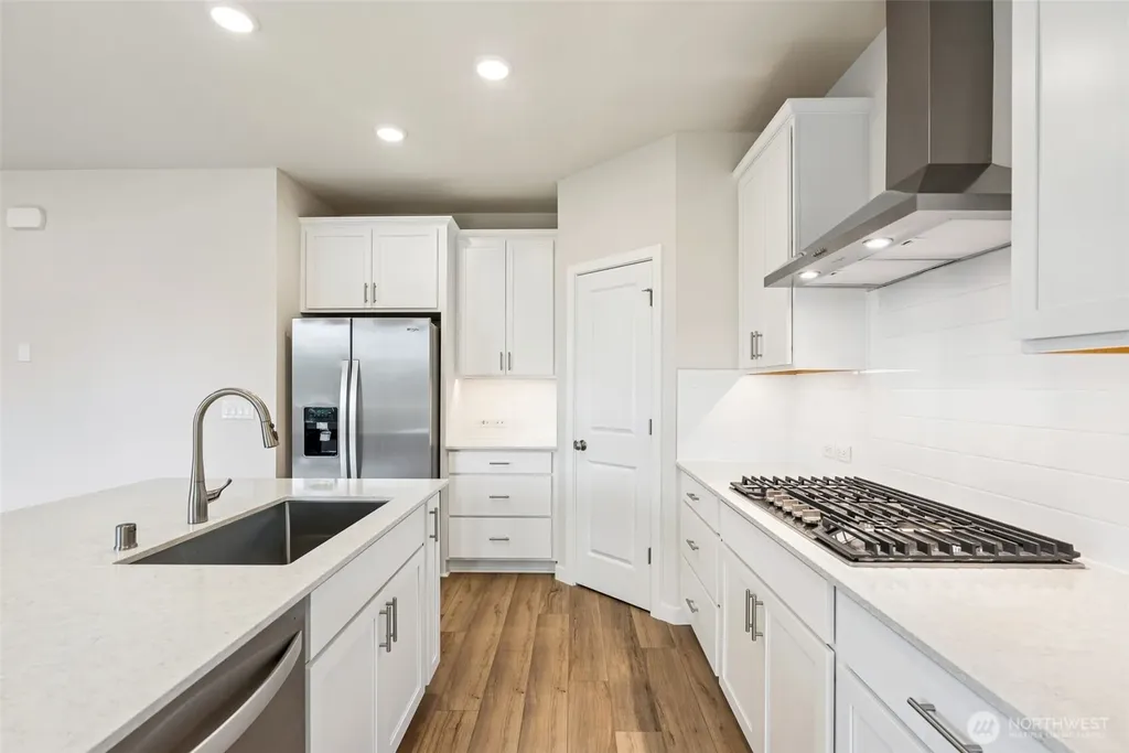 2043 NE Norseman Way Poulsbo WA 98370