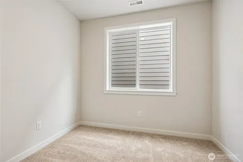 2043 NE Norseman Way Poulsbo WA 98370
