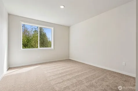 2043 NE Norseman Way Poulsbo WA 98370