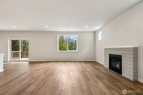 2043 NE Norseman Way Poulsbo WA 98370