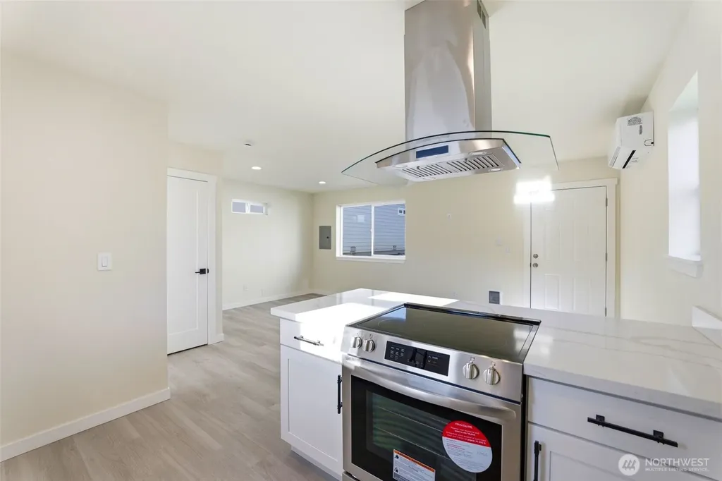 3058 44th Avenue NE Tacoma WA 98422