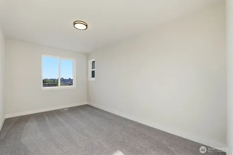 3058 44th Avenue NE Tacoma WA 98422