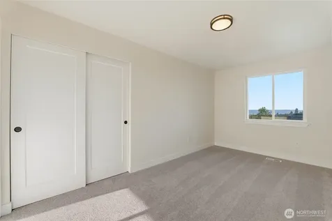 3058 44th Avenue NE Tacoma WA 98422