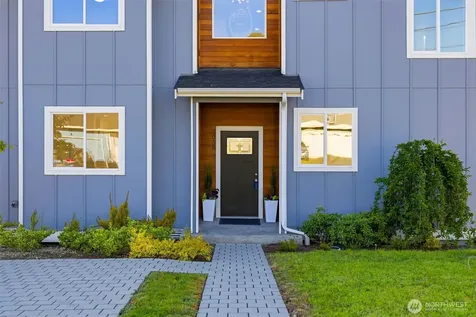 3058 44th Avenue NE Tacoma WA 98422