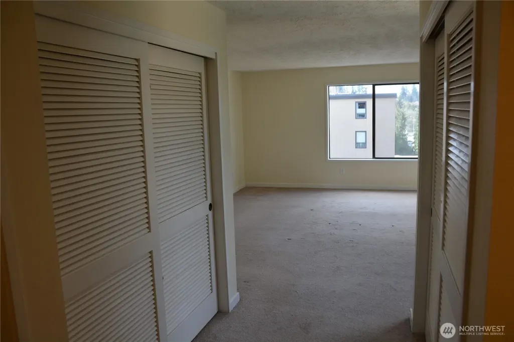 1070 5th Avenue S Edmonds WA 98020