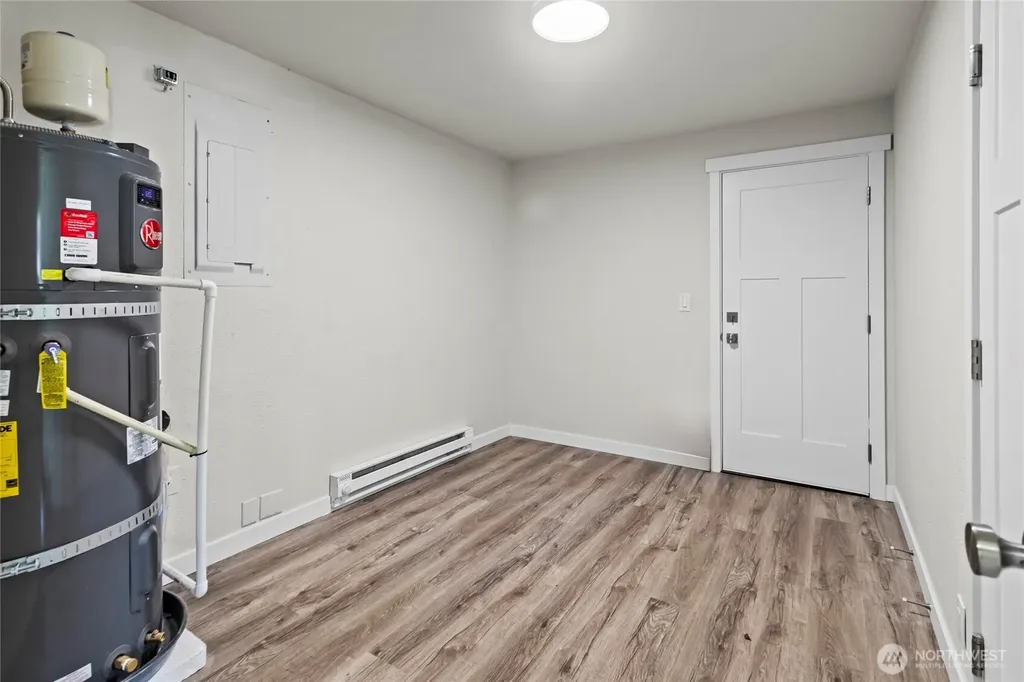 17407 E 11th Avenue Spanaway WA 98387