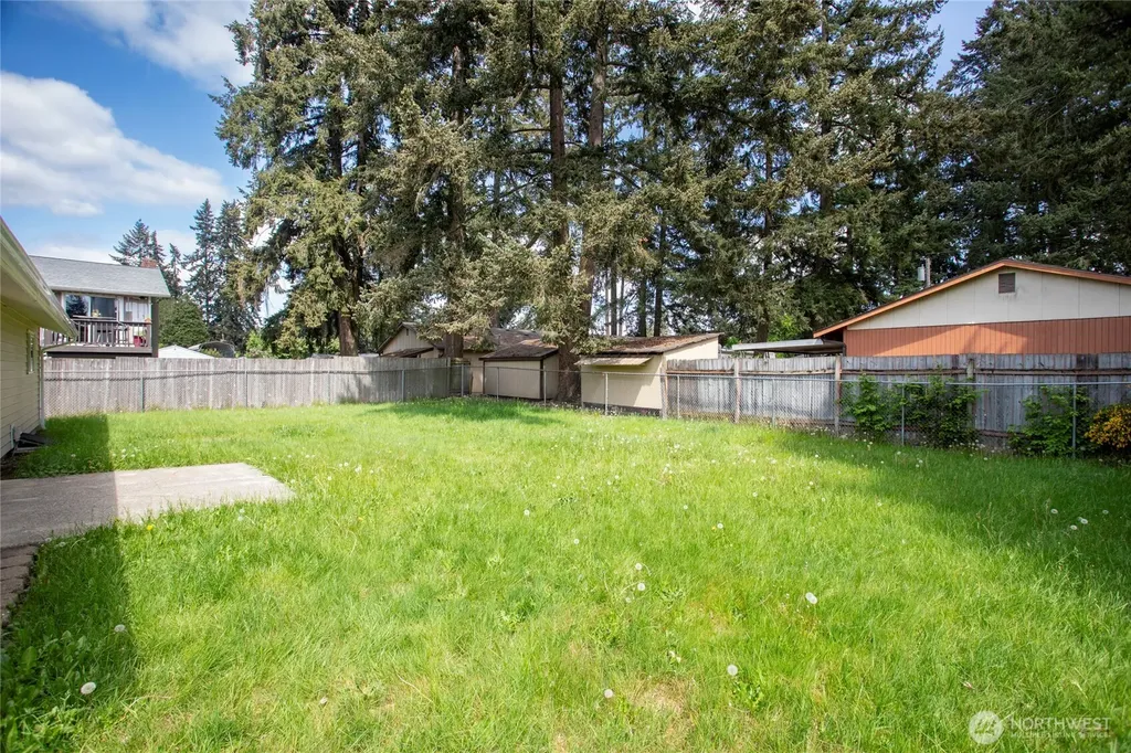 17407 E 11th Avenue Spanaway WA 98387