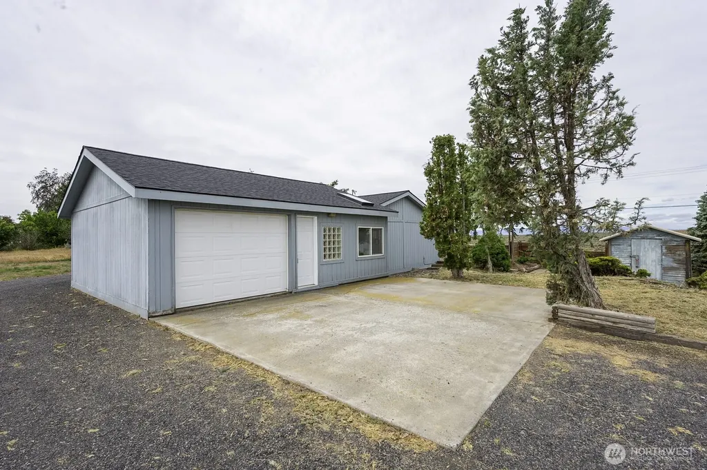 11397 Dodson Road NW Ephrata WA 98823