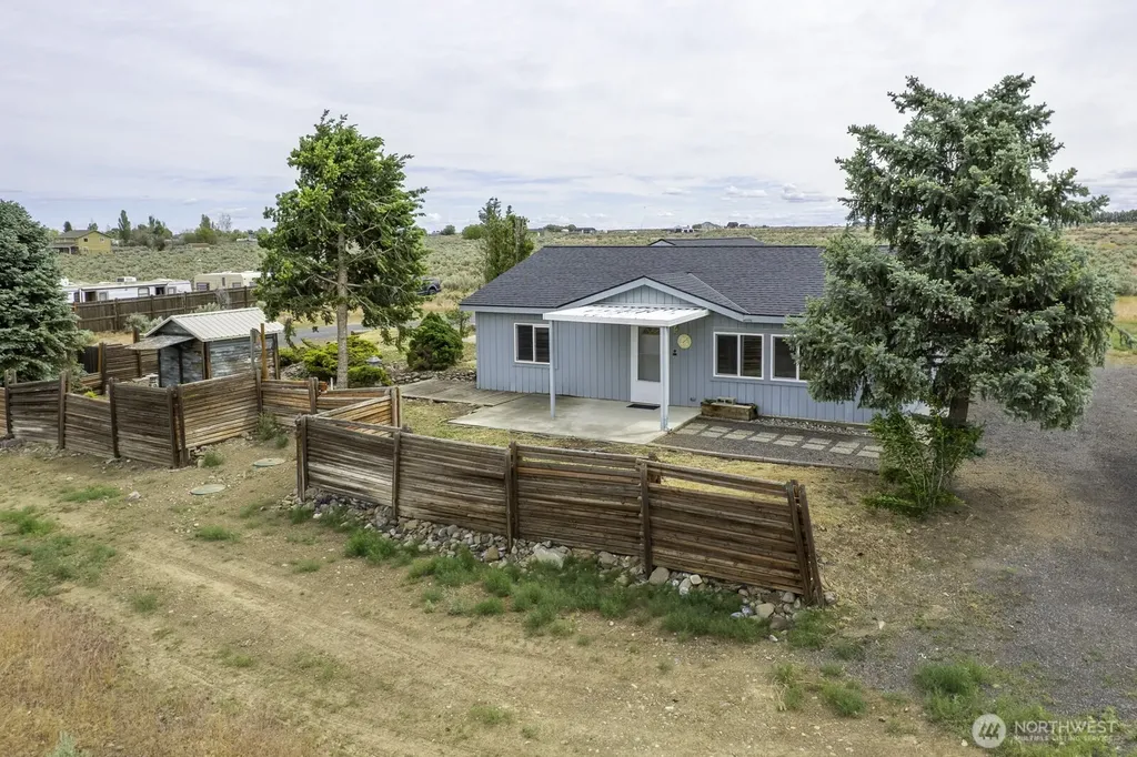 11397 Dodson Road NW Ephrata WA 98823